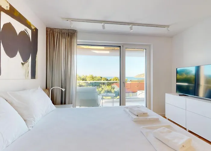 Villa Zoe Suites